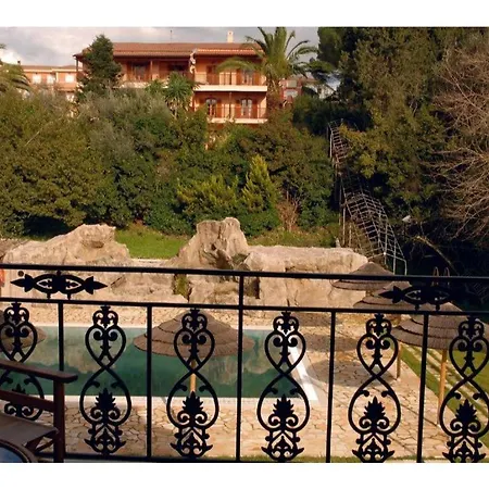 Corfu Club Standard 4 Апарт-отель Danilia